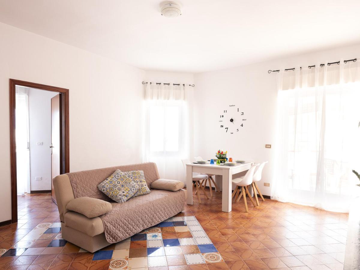 " Limoncello" Appartamento A 150 M Dal Mare ! Perfetto Per Famiglie E Coppie Alcamo Extérieur photo